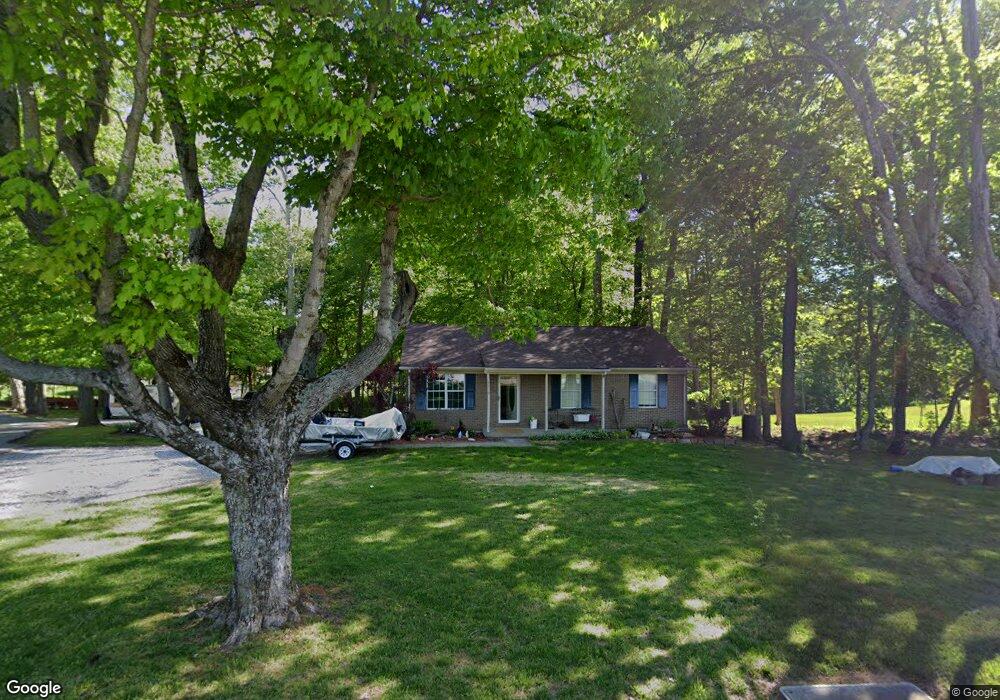 7510 Old Vincennes Rd, Floyds Knobs, IN 47119 - photo 1