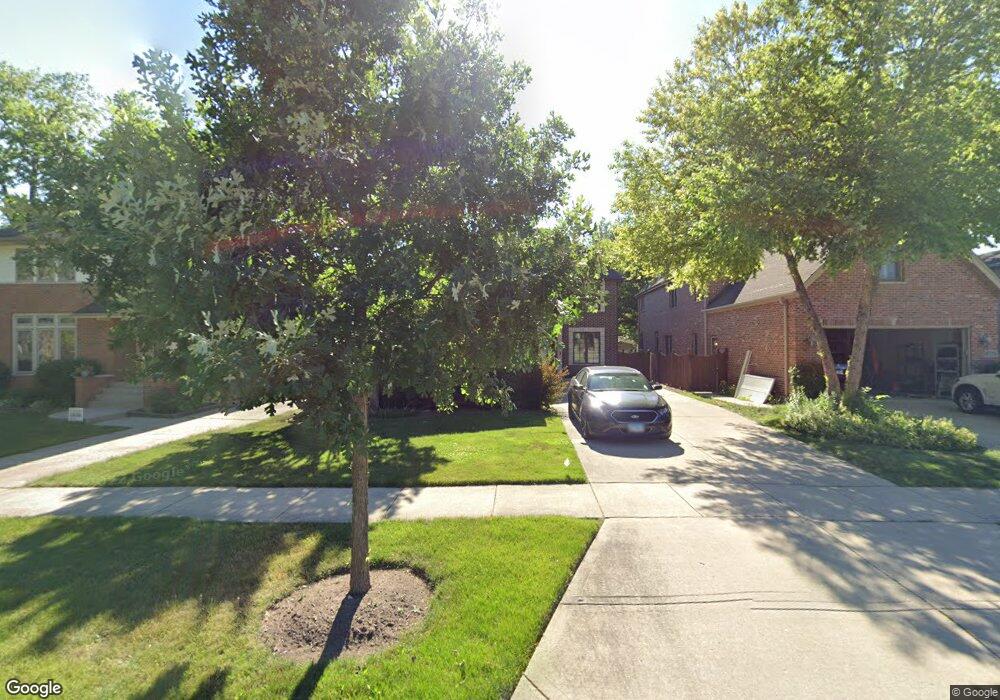 358 N Walnut St, Elmhurst, IL 60126 - photo 1