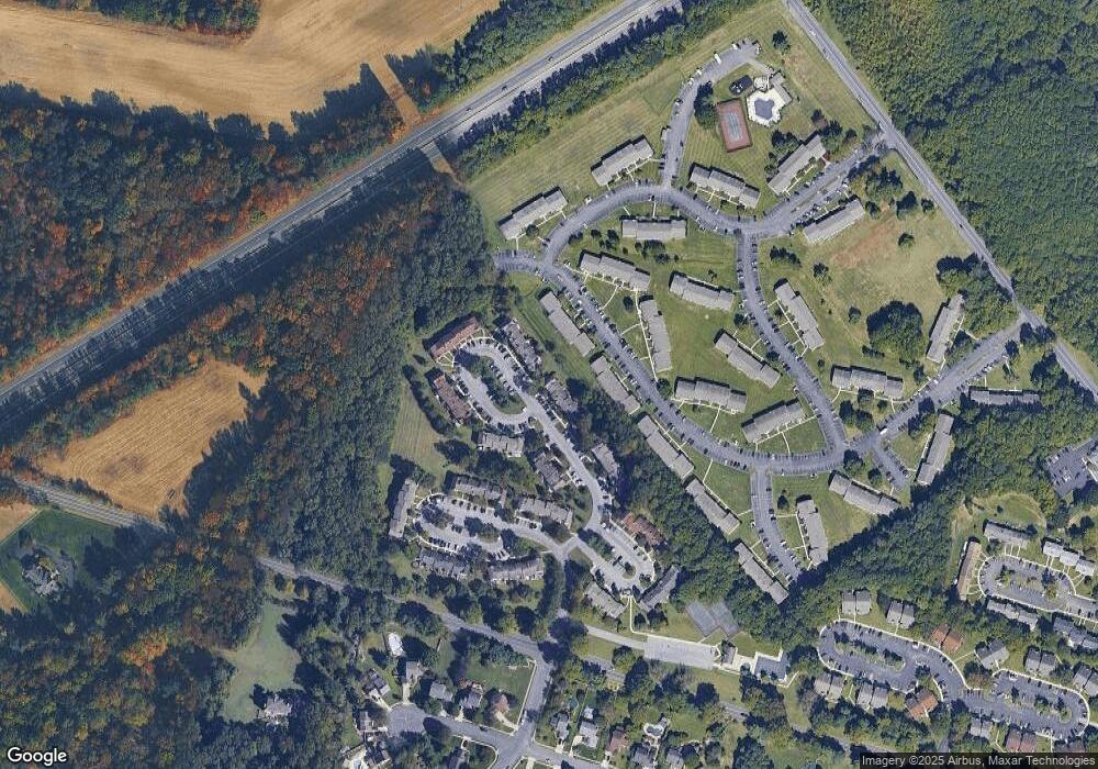 716 Garrison Ct unit 716, West Deptford, NJ 08051 - photo 1