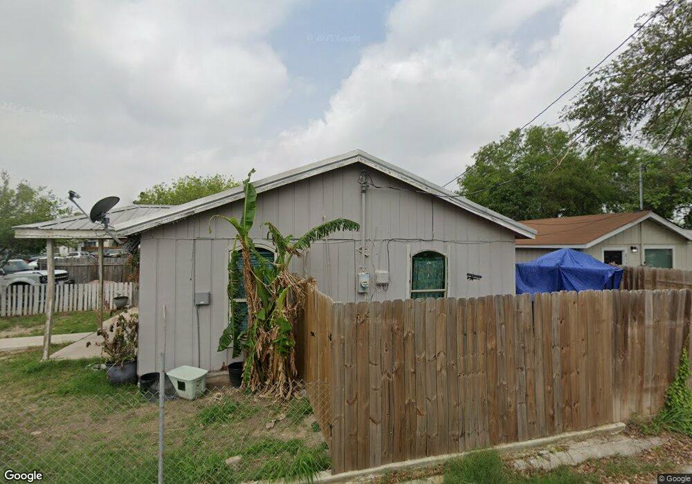 702 W Clark Ave, Pharr, TX 78577 - photo 1