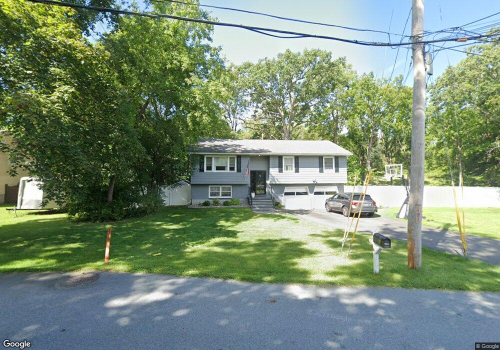 9 Stuart Dr, Poughkeepsie, NY 12603 - photo 1