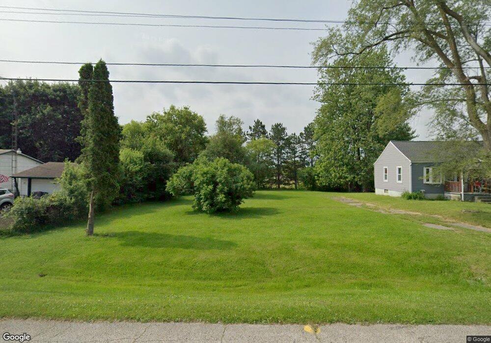 1256 E Kurtz Ave, Flint, MI 48505 - photo 1