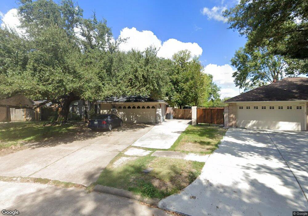 10534 Northview Dr, Houston, TX 77086 - photo 1