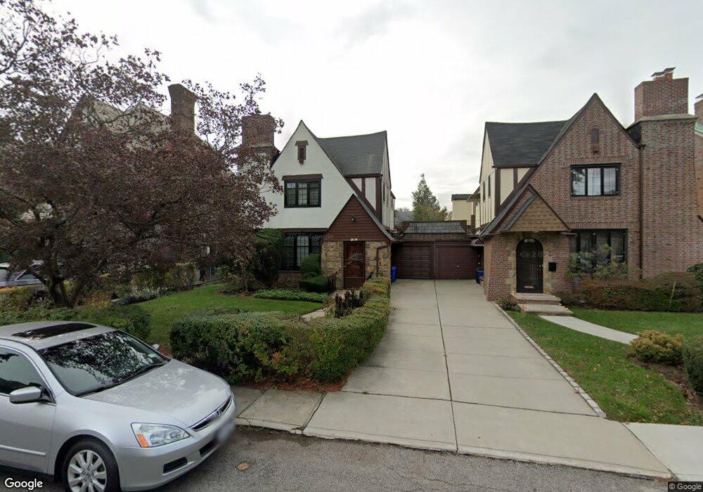 6934 Ingram St, Forest Hills, NY 11375 - photo 1