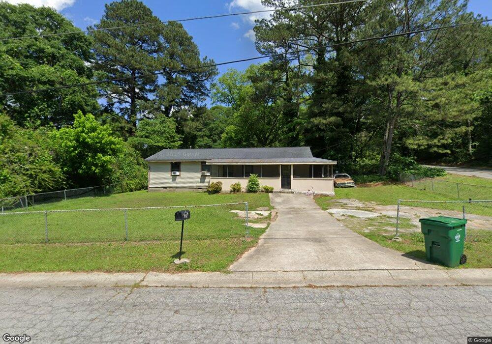 202 Robert Hendrix Dr, Carrollton, GA 30117 - photo 1