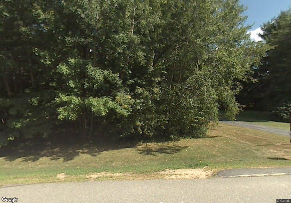 17 Nicole Cir, East Hampstead, NH 03826 - photo 1