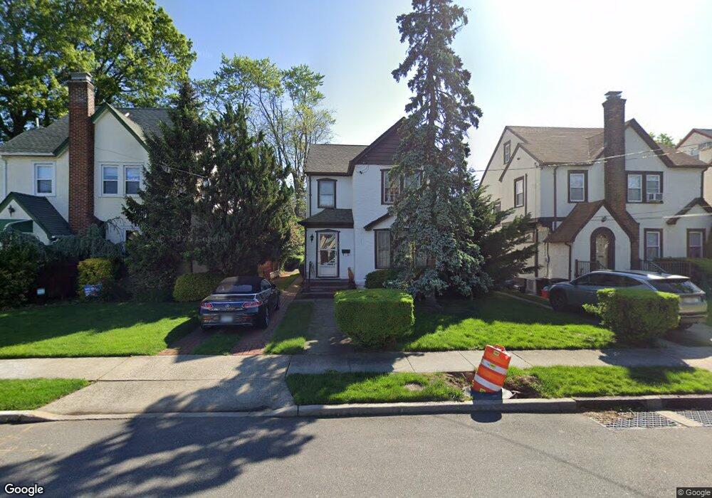 263 Sycamore St, West Hempstead, NY 11552 - photo 1