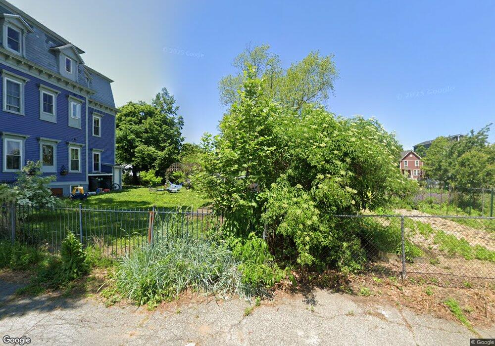 129 Providence St, Providence, RI 02905 - photo 1