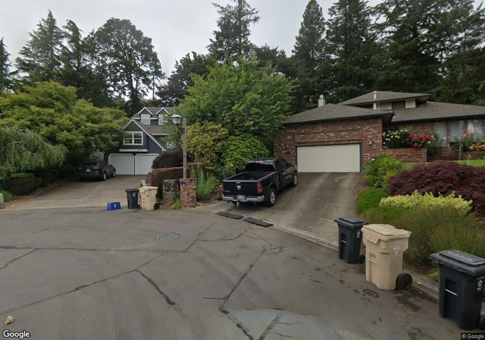 3883 Tamarack Ln, Lake Oswego, OR 97035 - photo 1