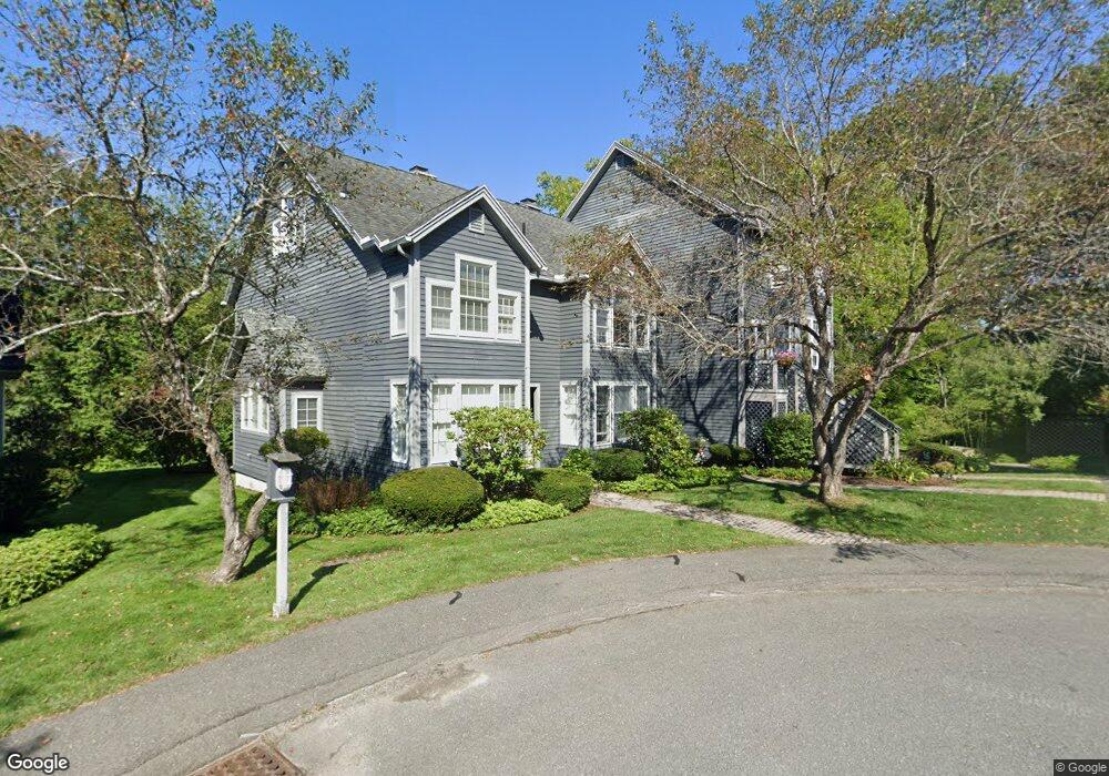 54 Amity Place, Amherst, MA 01002 - photo 1