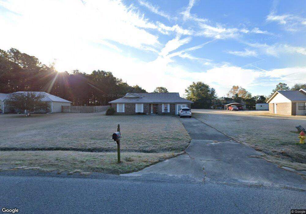 101 Huger St, Rincon, GA 31326 - photo 1