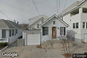 129 Hewlett Ave, Point Lookout, NY 11569