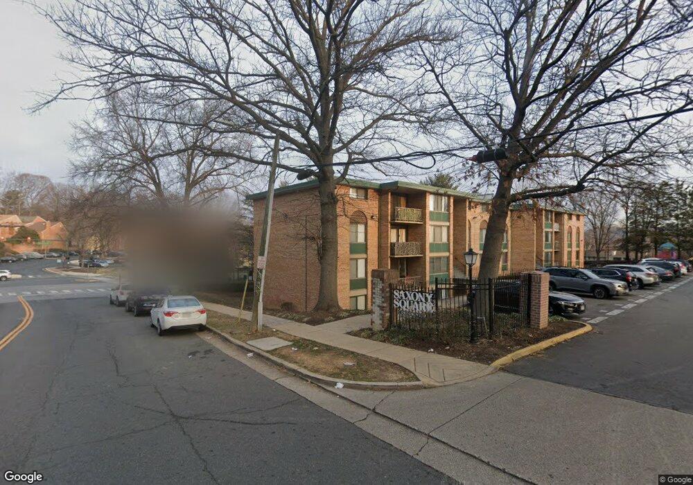 527 N Armistead St unit 102, Alexandria, VA 22312 - photo 1