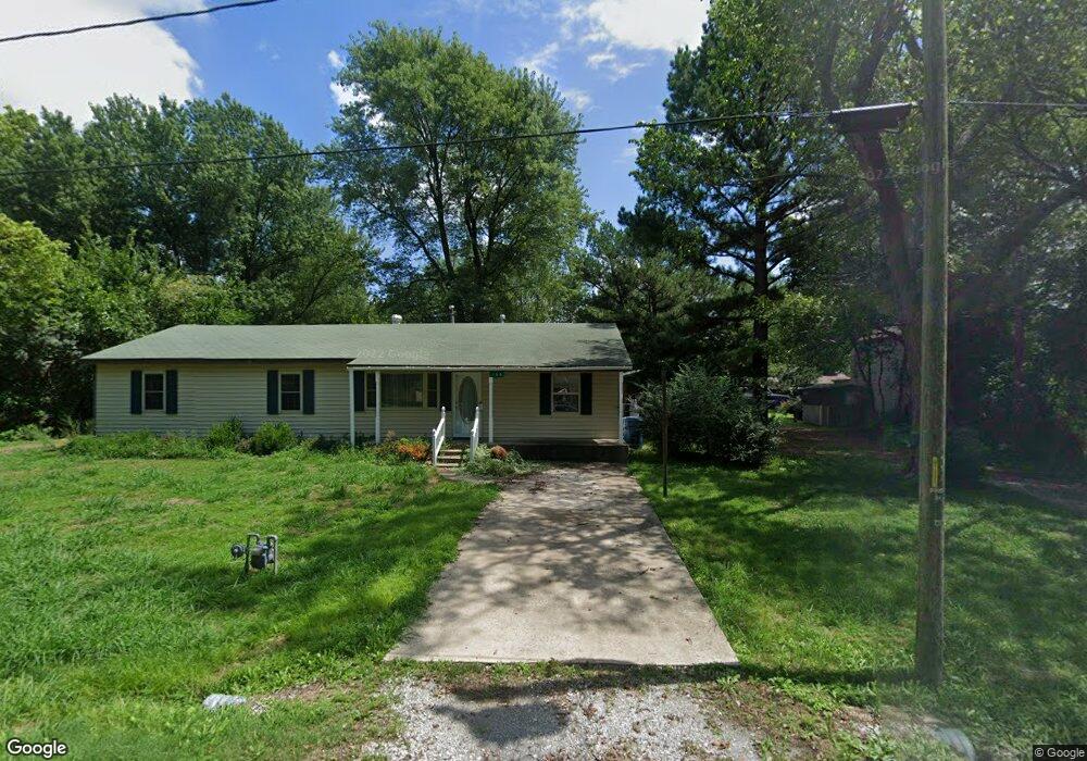 98 Pleasant Ave, Gentry, AR 72734 - photo 1