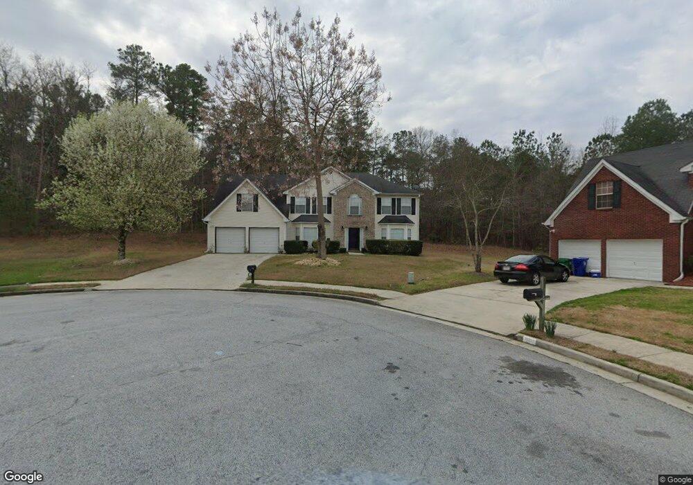 7923 Weathers Ct, Lithonia, GA 30058 - photo 1