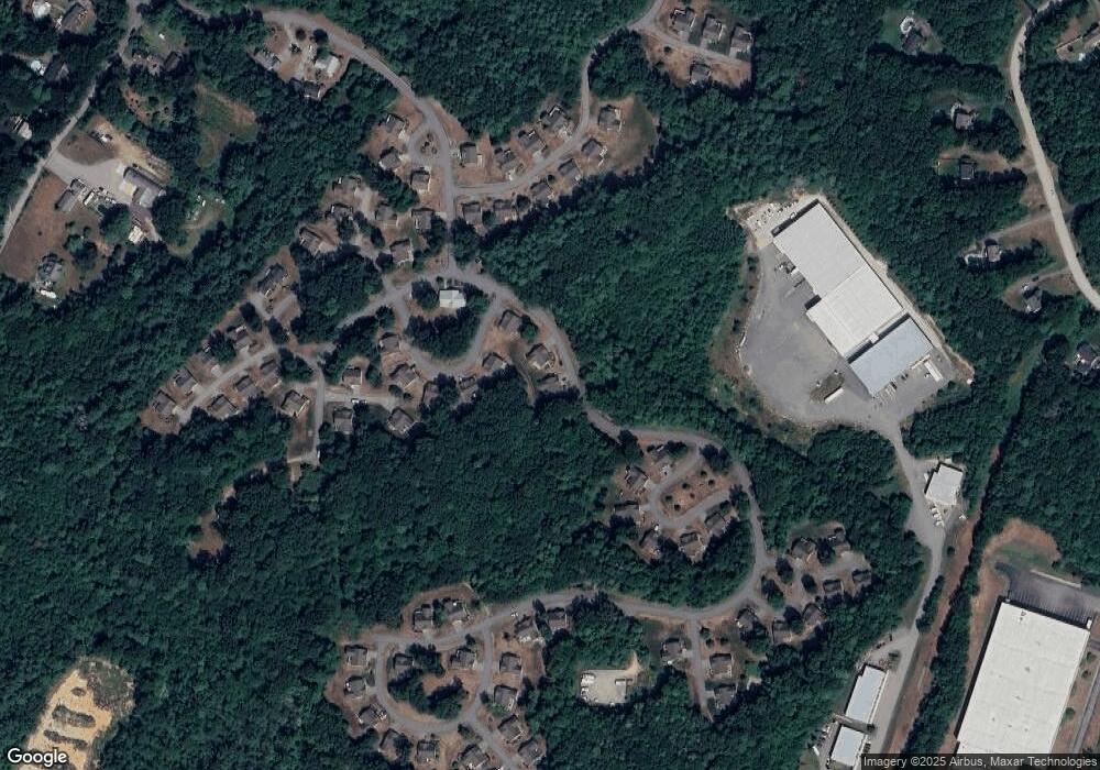 3 Woodland Rd unit 3, Newton, NH 03858 - photo 1