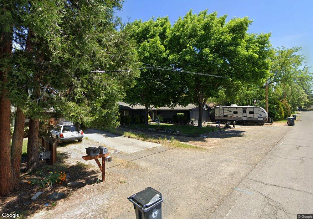 407 C St, Phoenix, OR 97535 - photo 1