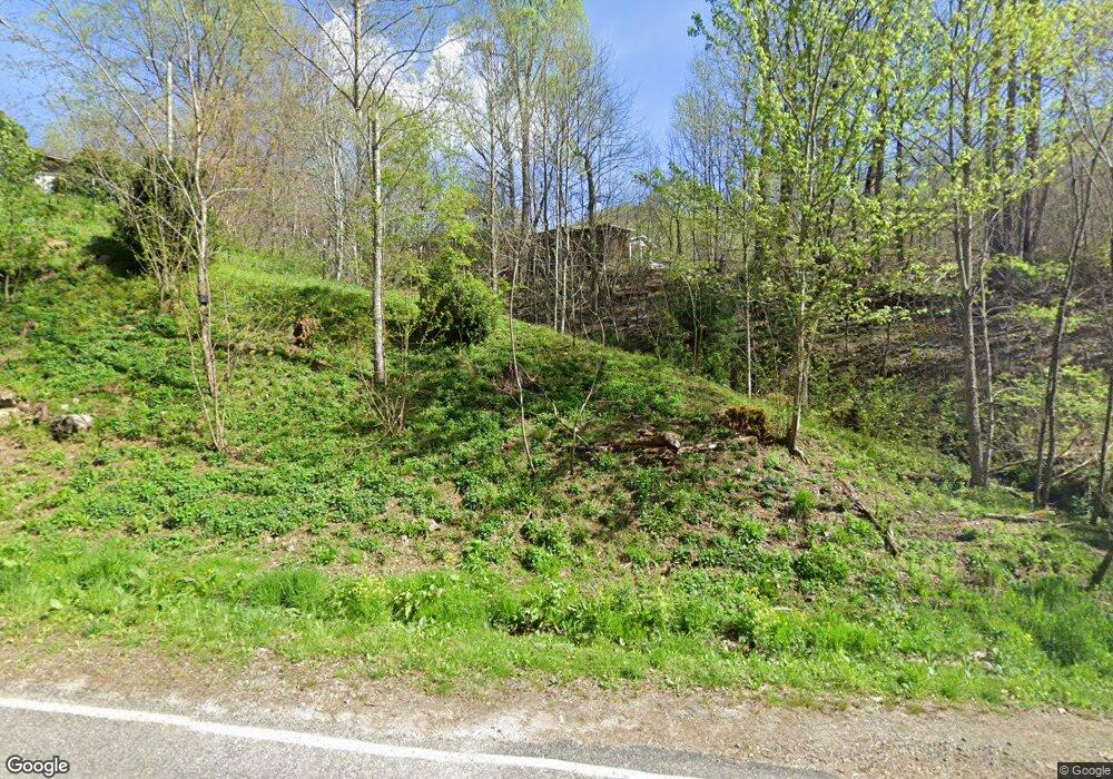 52 Tulip Ln, Burnsville, NC 28714 - photo 1