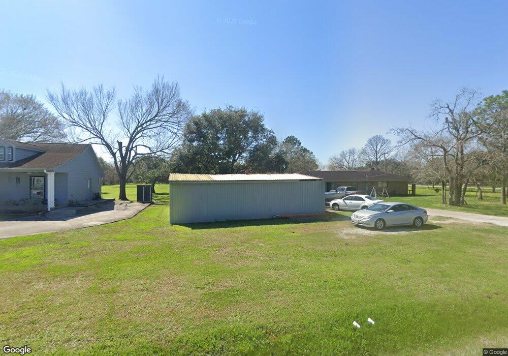 1601 County Road 145, Alvin, TX 77511 - photo 1