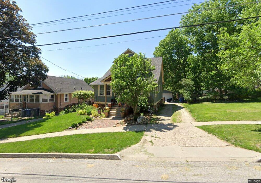 1828 E 32nd St, Des Moines, IA 50317 - photo 1