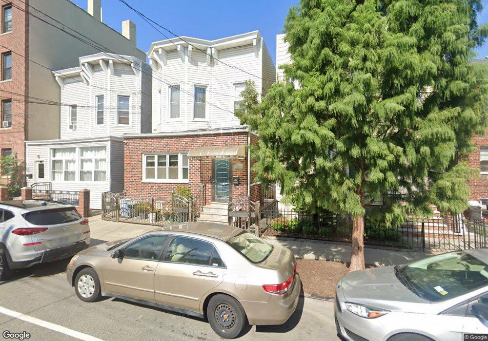 2520 44th St, Astoria, NY 11103 - photo 1