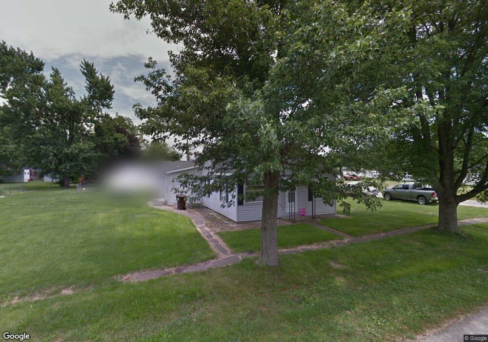 810 S Cass St, Virginia, IL 62691 - photo 1