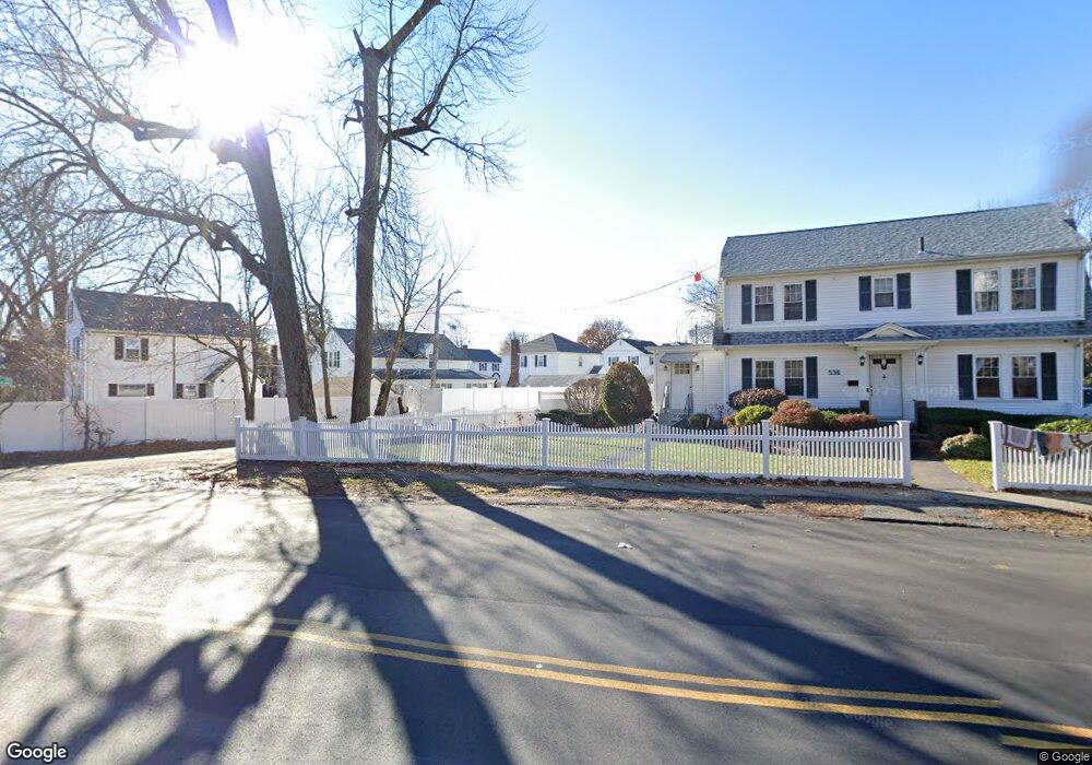 5 Lorraine Rd, Medford, MA 02155 - photo 1