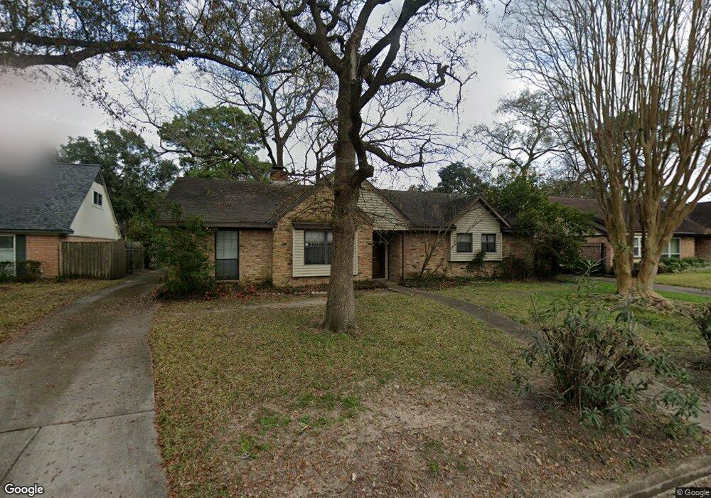 5010 Shady Nook Ct, Houston, TX 77018 - photo 1