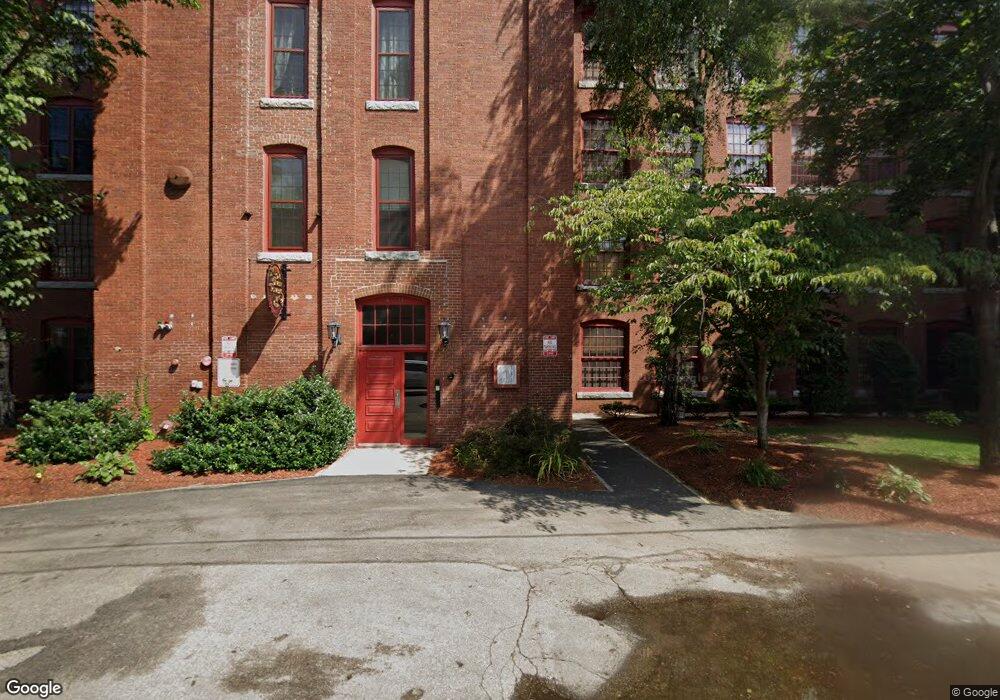 470 Silver St unit 418, Manchester, NH 03103 - photo 1