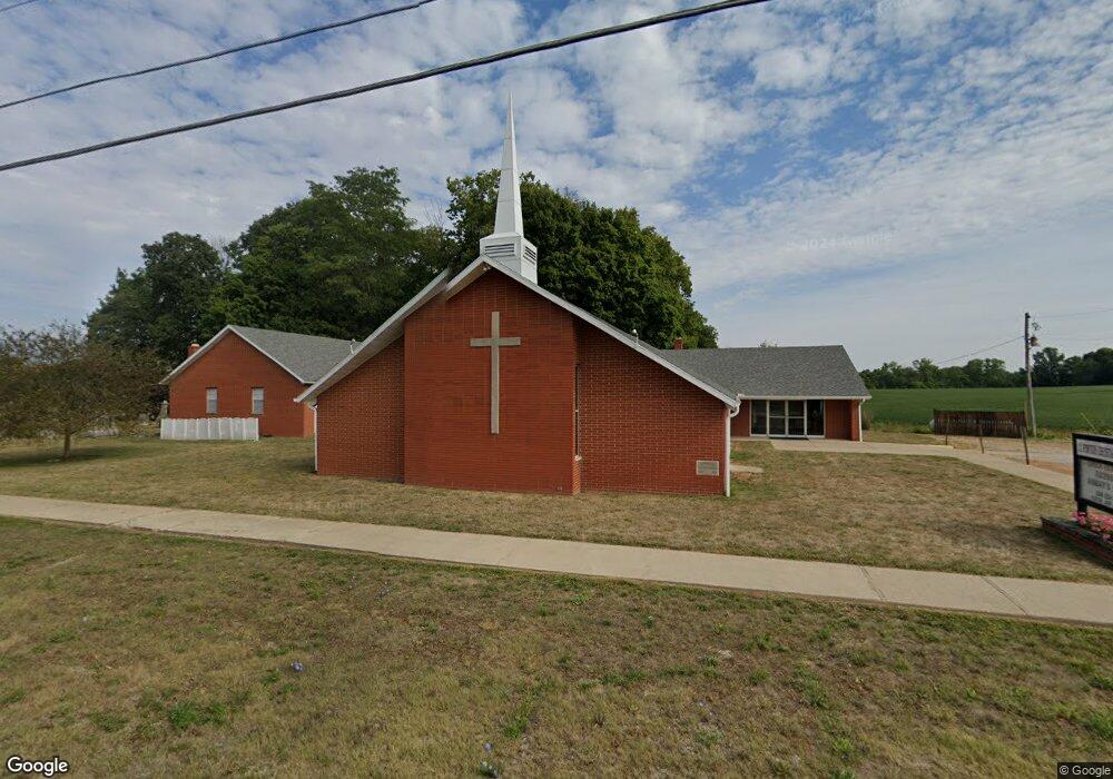 7218 Stoutsville Pike, Circleville, OH 43113 - photo 1