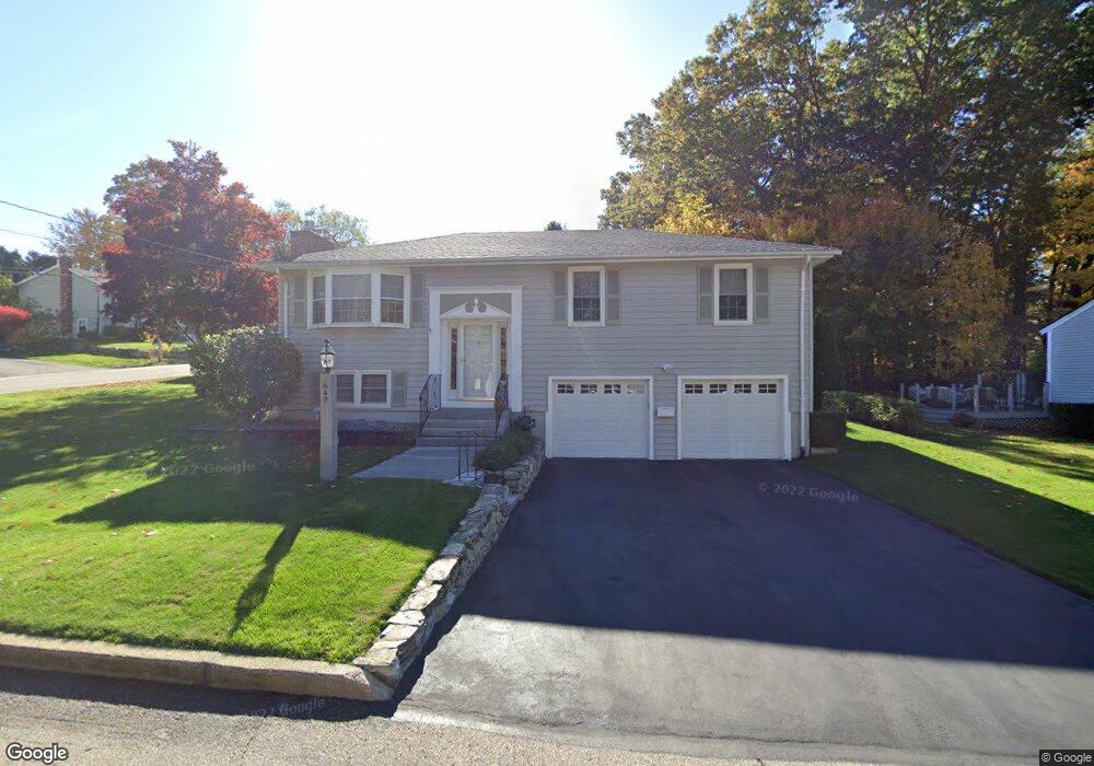 645 Oak St, Manchester, NH 03104 - photo 1