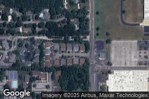 2527 Holiday House Rd, Saint Joseph, MI 49085