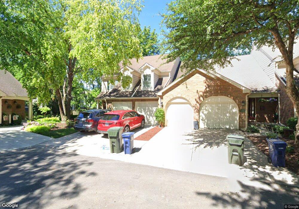 577 Windham Ln, Naperville, IL 60563 - photo 1