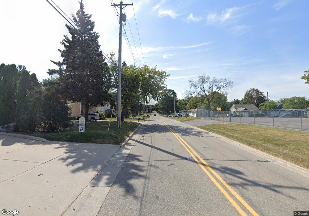 101 A&b Curtis St, Lake Geneva, WI 53147 - photo 1