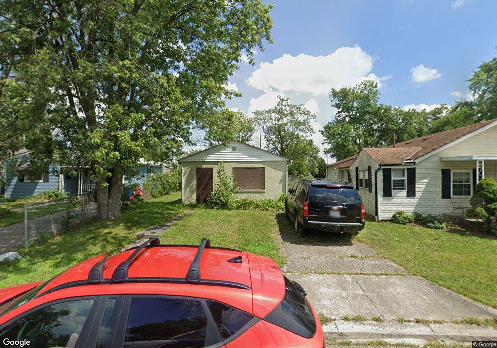 698 Dexter Ave, Columbus, OH 43204 - photo 1