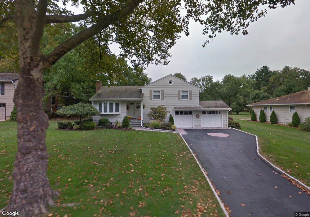 1932 Mary Ellen Ln, Scotch Plains, NJ 07076 - photo 1