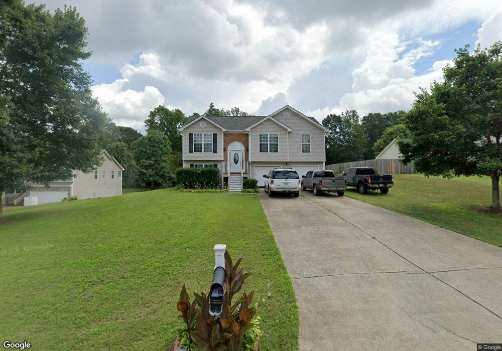 1041 Octavia Ct, Winder, GA 30680 - photo 1