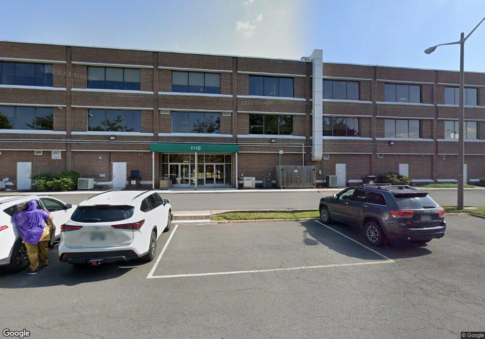 1110 Herndon Pkwy unit 300, Herndon, VA 20170 - photo 1