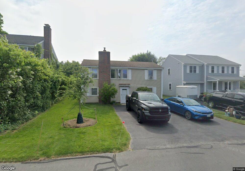 4 Bodfish Ave, Sandwich, MA 02563 - photo 1