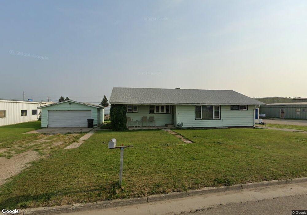903 17th St SW, Jamestown, ND 58401 - photo 1