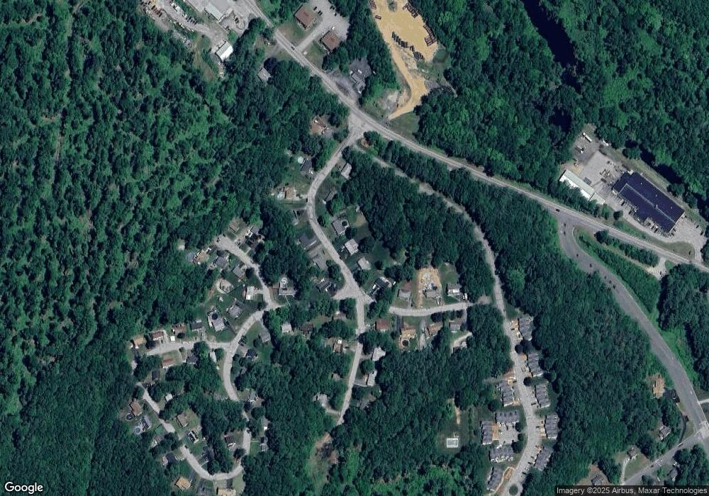 49 Tillyer Ave, Southbridge, MA 01550 - photo 1