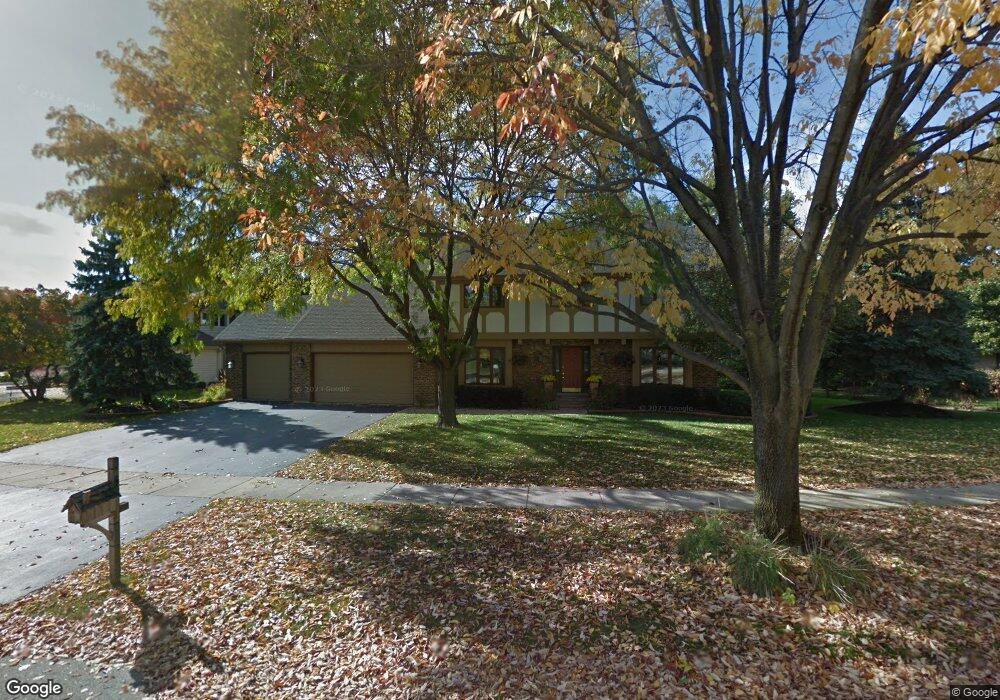 947 Merrimac Cir, Naperville, IL 60540 - photo 1