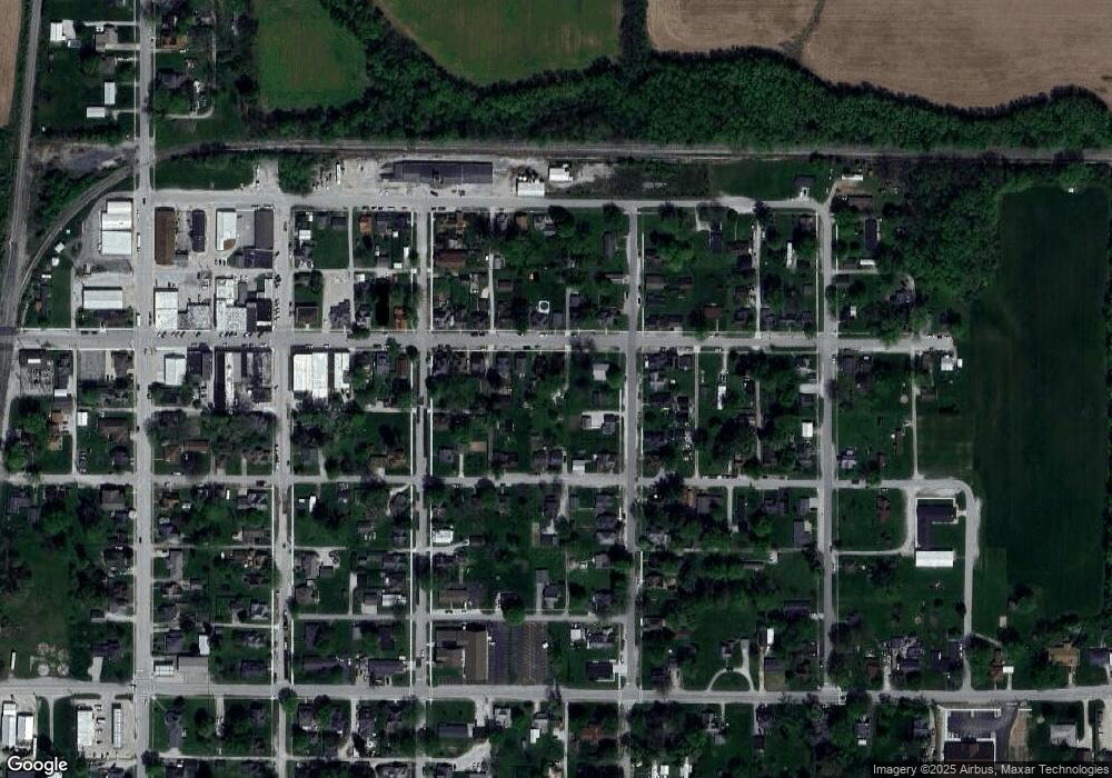 213 E Washington St, Roachdale, IN 46172 - photo 1