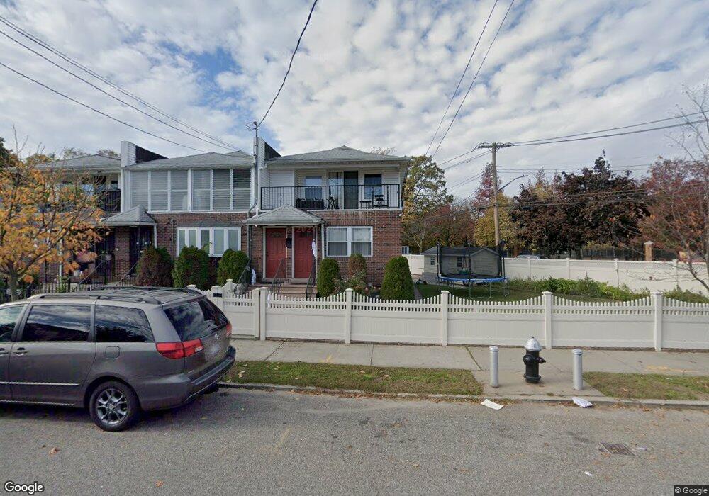 11940 177th St, Jamaica, NY 11434 - photo 1