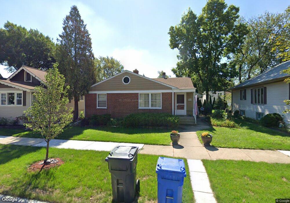 1429 Campbell Ave, Des Plaines, IL 60016 - photo 1