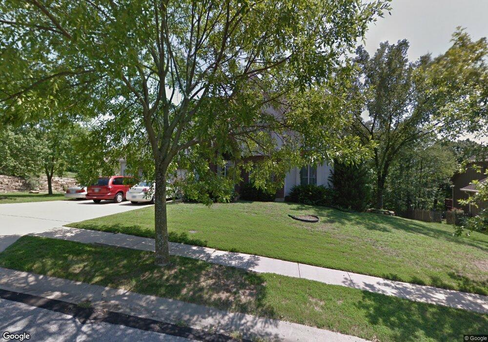 5603 Widmer Rd, Shawnee, KS 66216 - photo 1