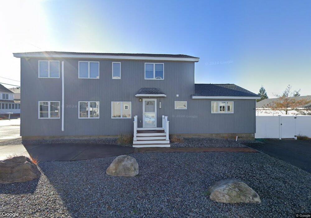 74 Concord St, Seabrook, NH 03874 - photo 1