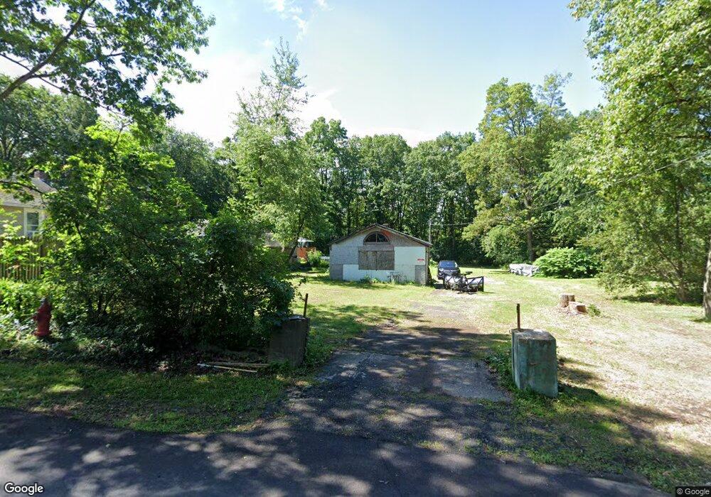 310 Oakhurst St, Troy, NY 12182 - photo 1