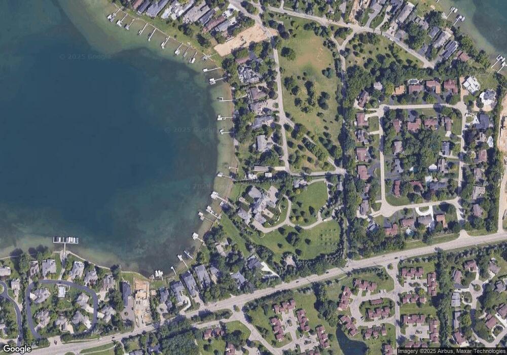 3101 Interlaken St, West Bloomfield, MI 48323 - photo 1