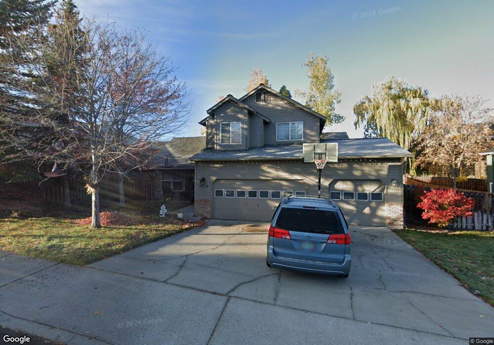 3219 SW 36th St, Redmond, OR 97756 - photo 1